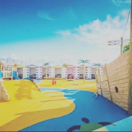 ריל Static Caravan Marine Holiday Park מראה חיצוני תמונה